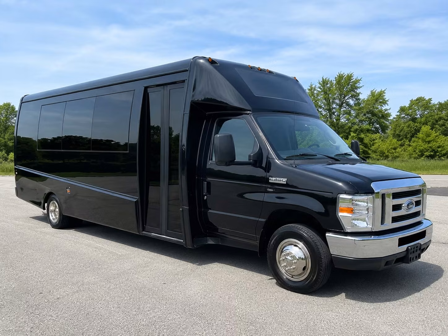 15 passenger minibus
